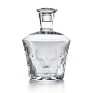 Baccarat Béluga Whiskey Decanter in clear handcrafted crystal with the collection's signature sculpted base designed by Savinel & Rozé | Kneen & Co