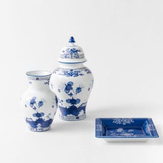 Ginori 1735 Oriente Italiano Indaco assorted vases and trays | Kneen & Co