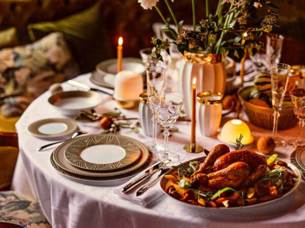 BERNARDAUD-Table-d'Hiver-Augusta-03-Franck-Juery-1200x1200-100KB
